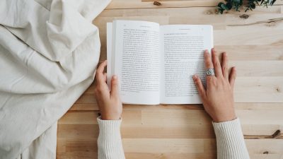 6 Cara Menentukan Judul Cerpen yang Menarik dan Berkesan