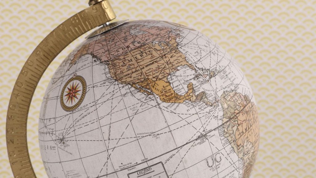 Memahami Aspek Fisik dan Non Fisik Geografi Beserta Ruang Lingkupnya
